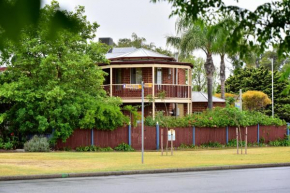 Anchorage Guest House and Self-contained Accommodation